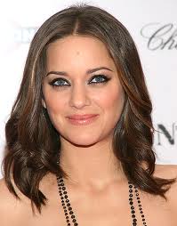 Marion Cotillard frumoasa si fara machiaj Marion Cotillard