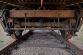 Un tren plin cu etanol a deraiat in apropiere de Chicago Tren deraiat