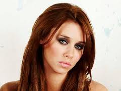 Cantareata Una Healy va avea o fetita Una Healy