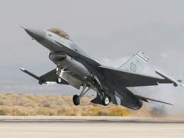 Un avion american F-16 a disparut F-16