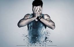 Smiley revine cu o piesa noua „Criminal” Smiley - Criminal