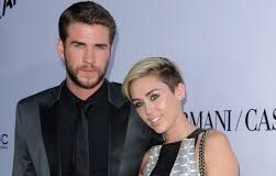 Liam Hemsworth si Miley Cyrus s-au casatorit Liam Hemsworth si Miley Cyrus